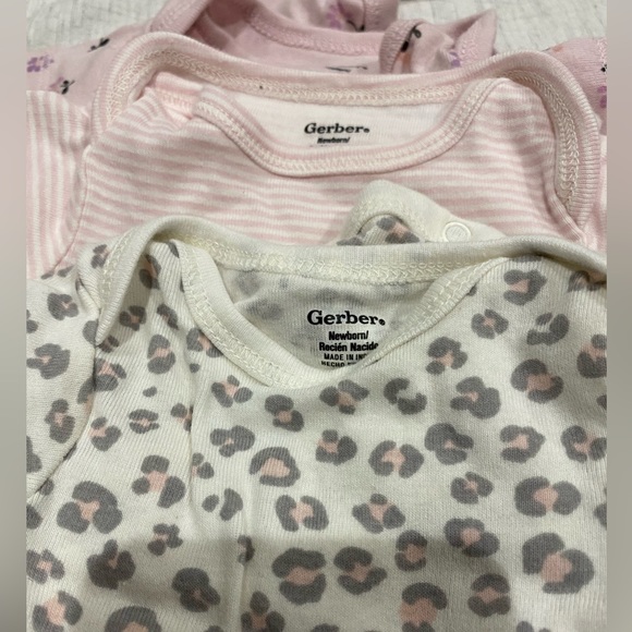 Newborn Bundle - Picture 5 of 5